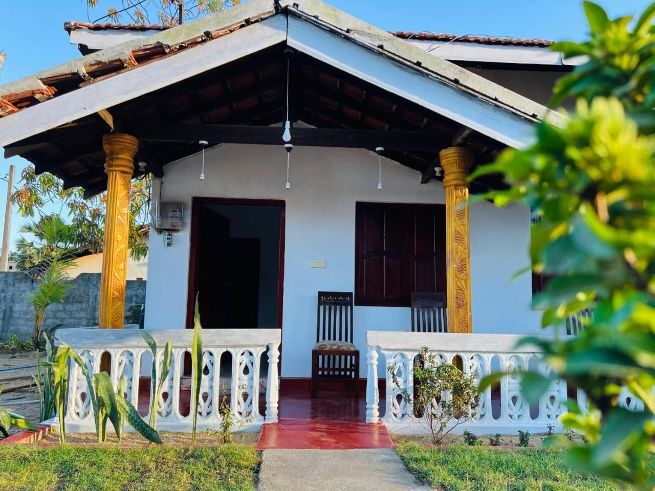 Little Fairy Home B&B Arugam Bay Esterno foto