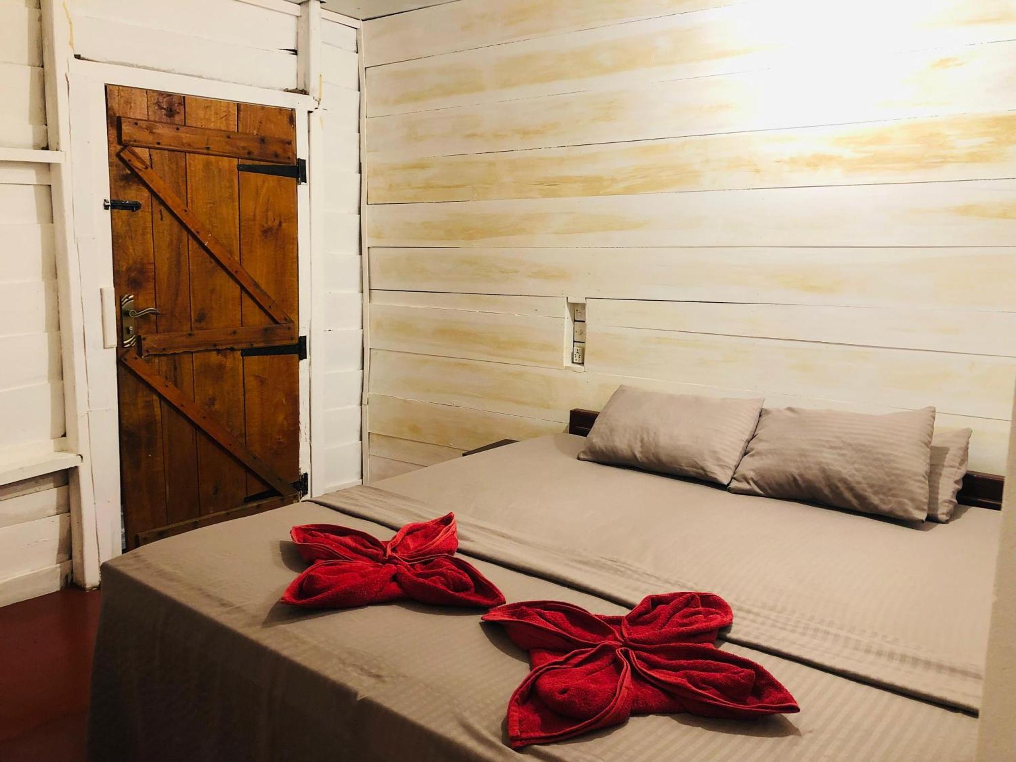 Little Fairy Home B&B Arugam Bay Esterno foto