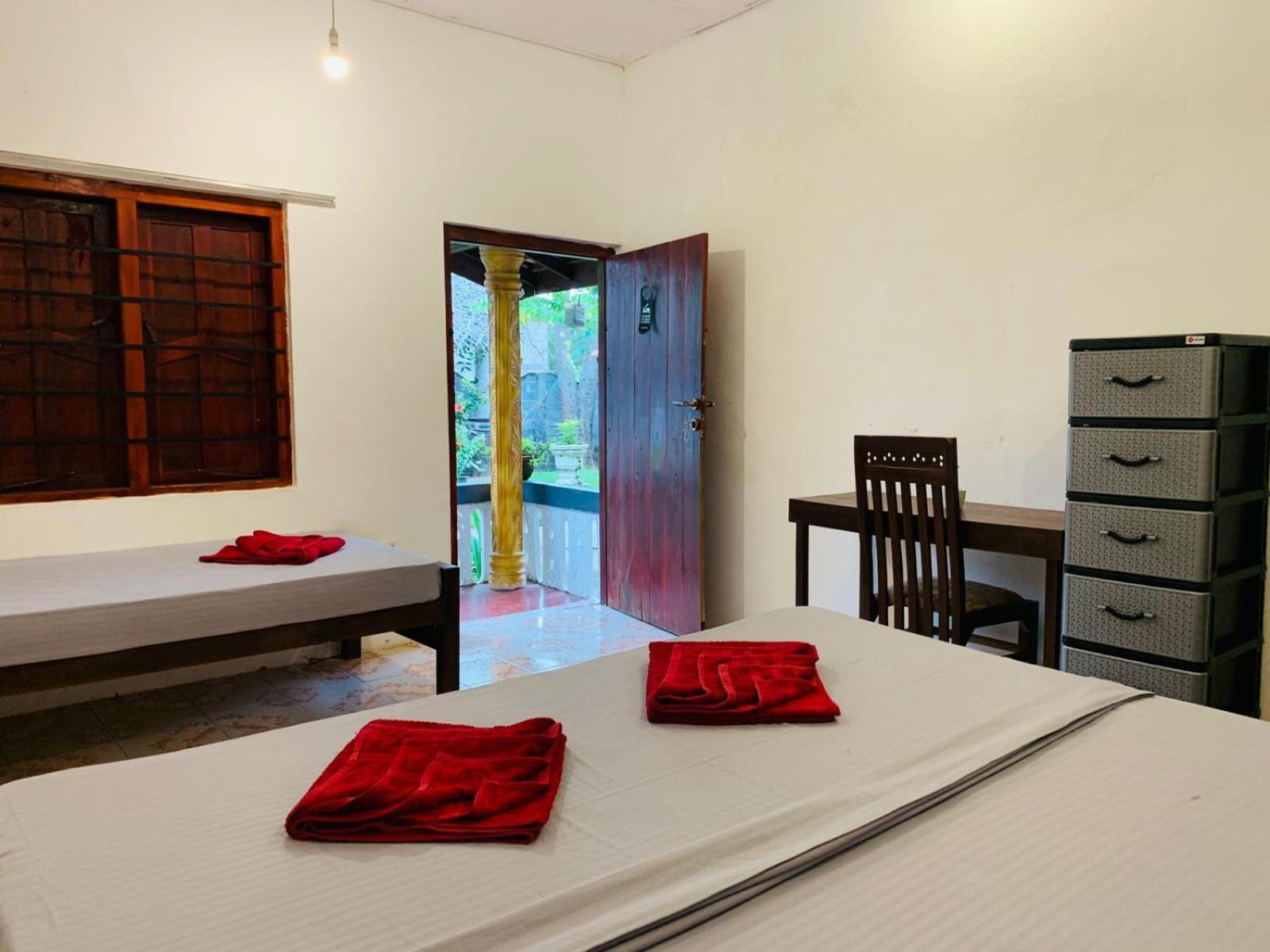 Little Fairy Home B&B Arugam Bay Esterno foto